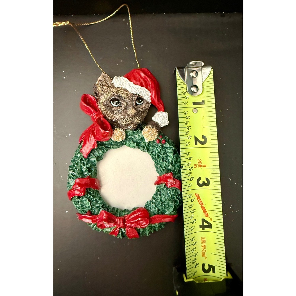 Figi Graphics Cat Wreath Ornament Photo Frame Green Red Excellent 1991 Vintage